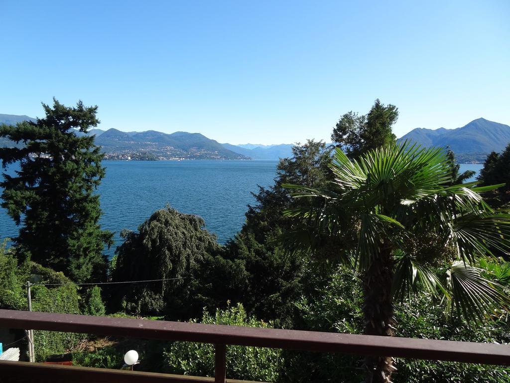 Vista Lago Daire Stresa Oda fotoğraf